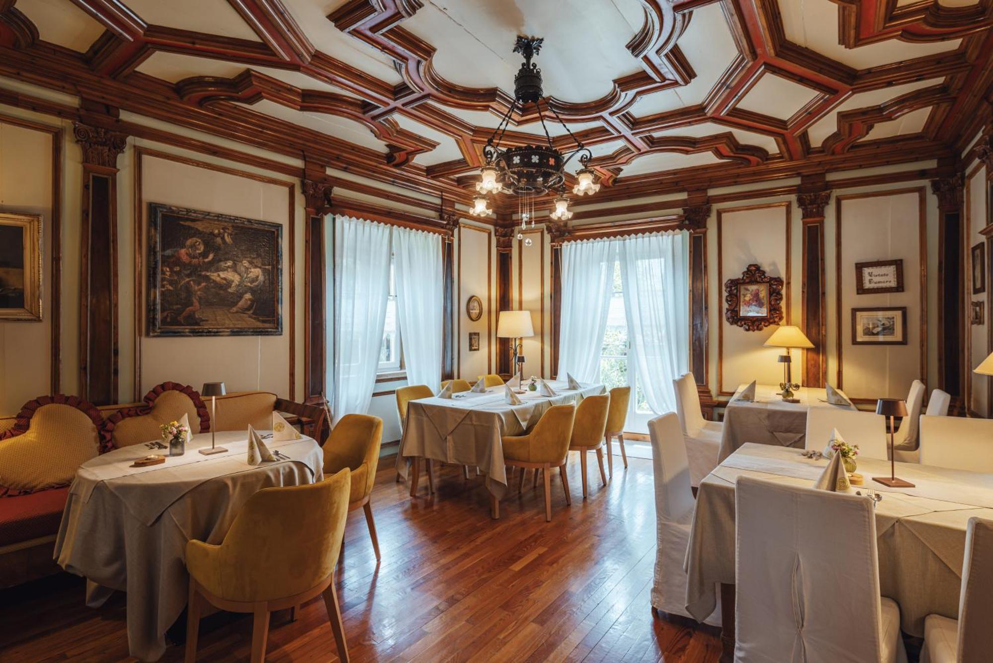 Hotel Garni Laurino Кавалезе Экстерьер фото